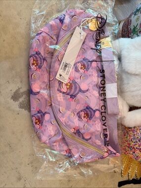 Disney x Stoney Clover Lane Cheshire Cat Pink Fanny Pack Alice in Wonderland